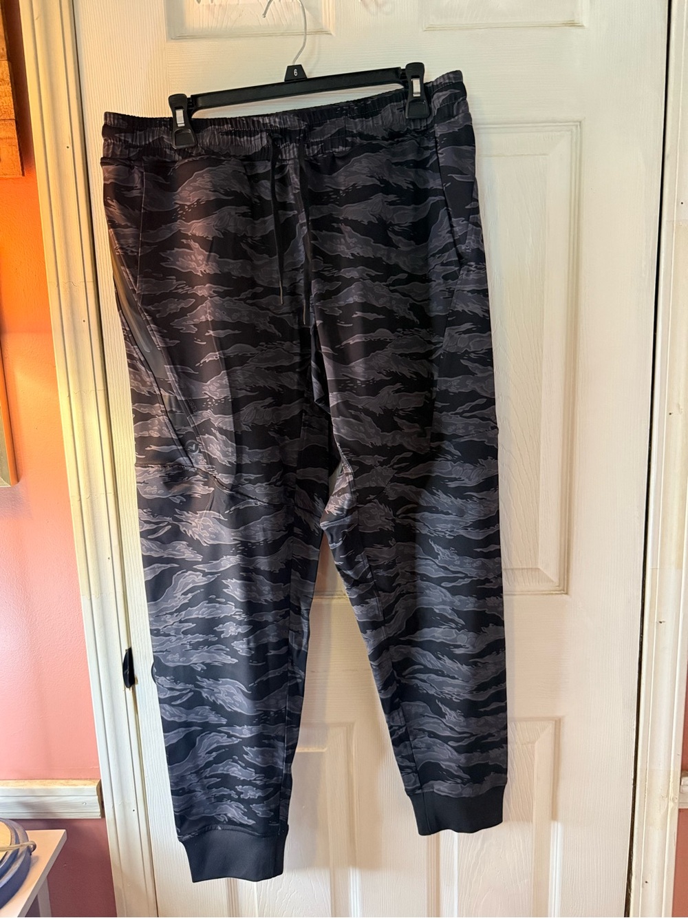 Virus Black & Gray Camo Jogger Sweatpants Men’s 4 way stretch material